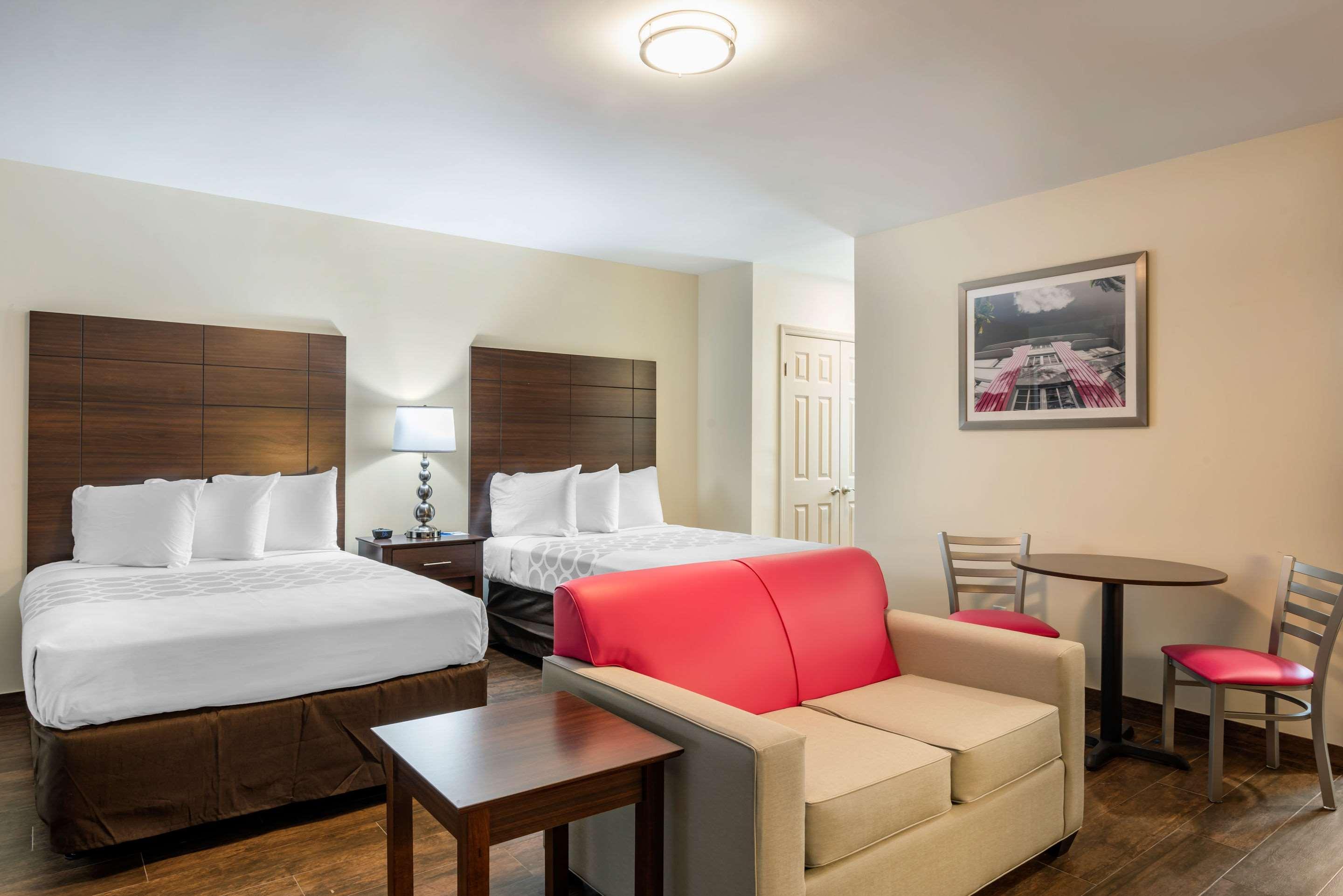Downtown Hollywood Gardens Inn & Suites Esterno foto