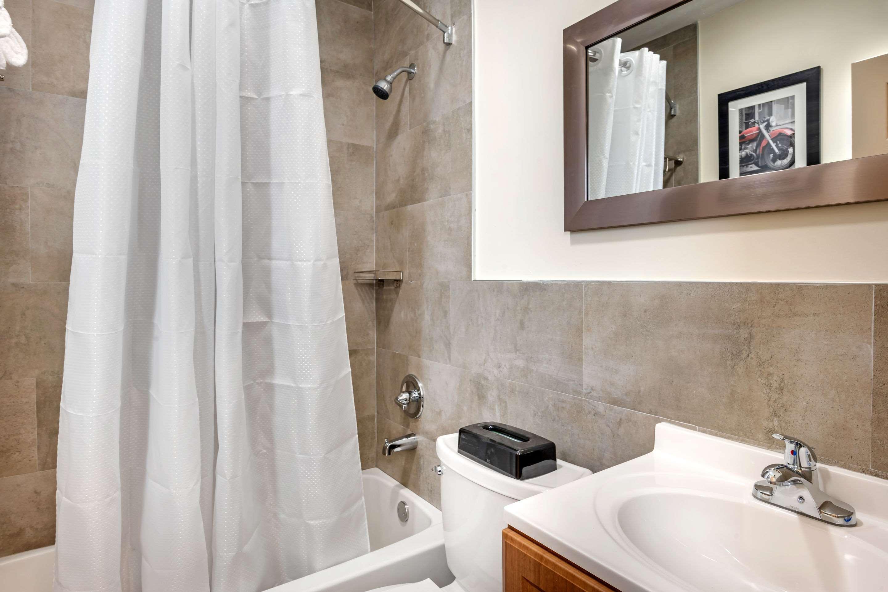 Downtown Hollywood Gardens Inn & Suites Esterno foto