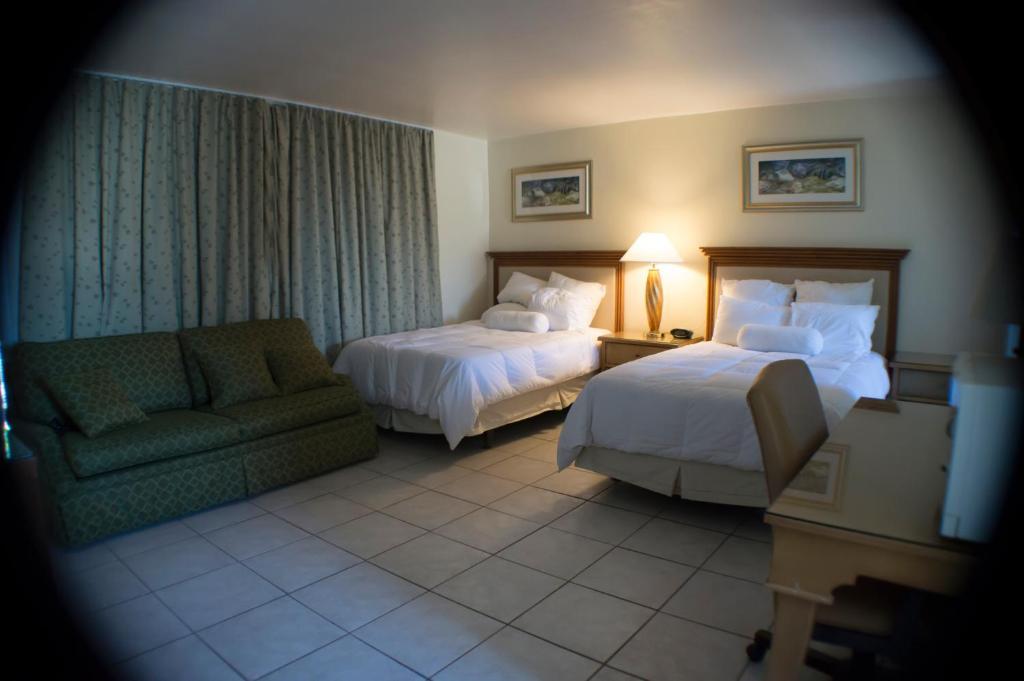 Downtown Hollywood Gardens Inn & Suites Esterno foto