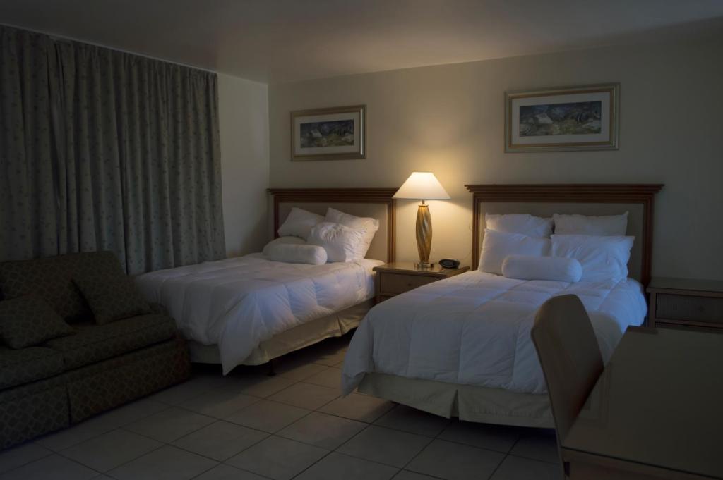 Downtown Hollywood Gardens Inn & Suites Esterno foto