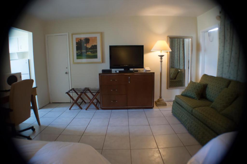 Downtown Hollywood Gardens Inn & Suites Esterno foto